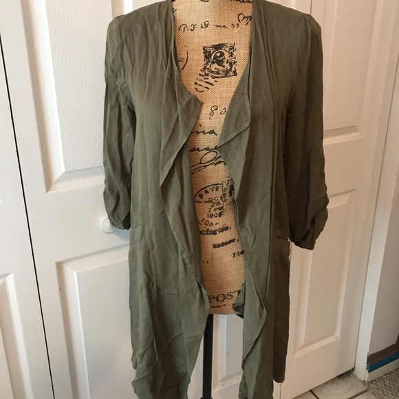 Very J Open Olive Green Cardigan Size Small - Picture 2 of 7
